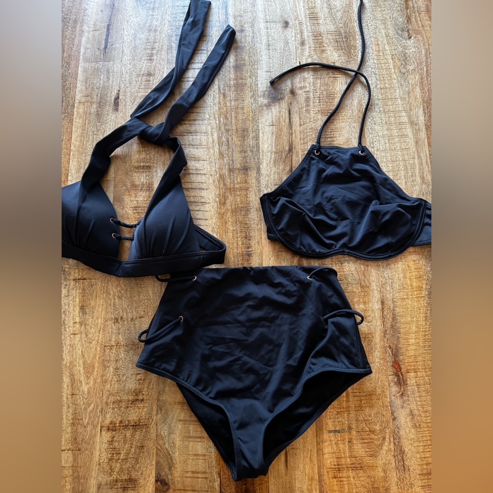 Black Women's Swim Set